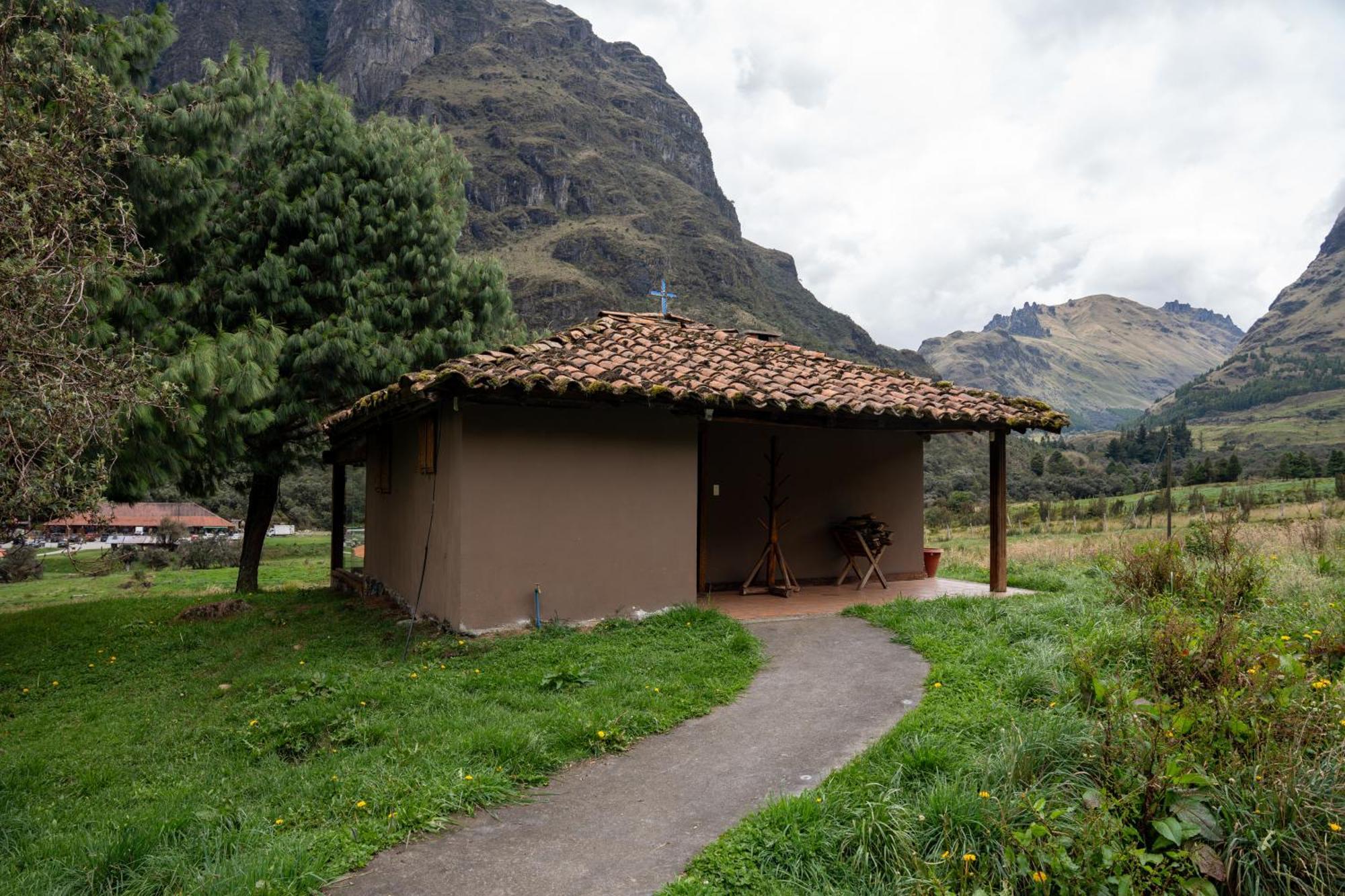 Hacienda Hosteria Dos Chorreras Κουένκα Εξωτερικό φωτογραφία