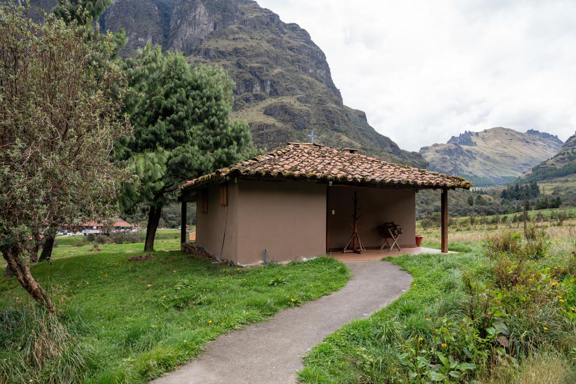 Hacienda Hosteria Dos Chorreras Κουένκα Εξωτερικό φωτογραφία